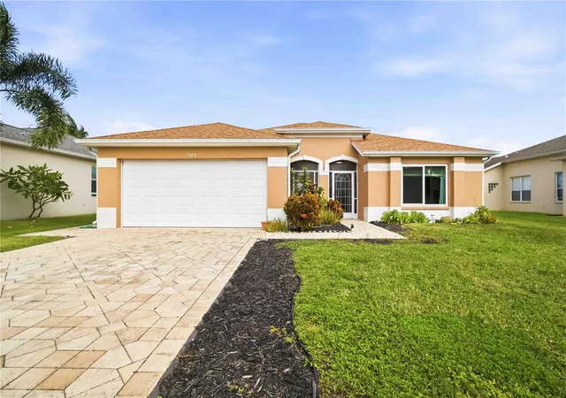 Single family home for sale at 5207 52nd Avenue W, BRADENTON, FL 34210 | MLS# A4711380