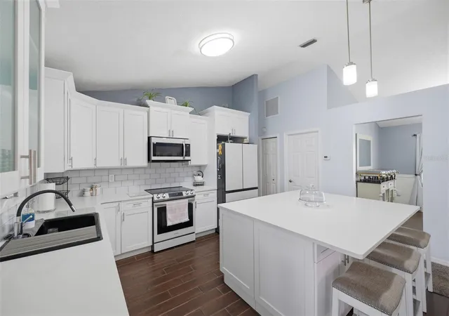 Photo 4 of Single family home for sale at 3351 SE 55th Court, Ocala, FL 34480 | MLS# W7890781 | Listing updated on 2026-10-30