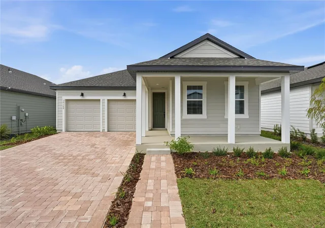 Photo 1 of Single family home for sale at 30169 Emerald Forest Dr, Mount Dora, FL 32757 | MLS# S5160484 | Listing updated on 2026-10-30