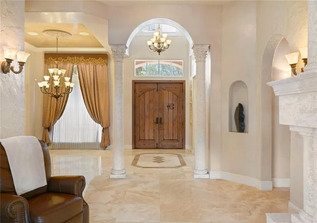 Photo 4 of Single family home for sale at 11209 Macaw Ct, Windermere, FL 34786 | MLS# O6453916 | Listing updated on 2026-10-30