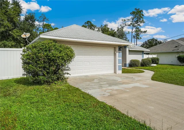 Photo 1 of Single family home for sale at 20 Rymshaw Dr, Palm Coast, FL 32164 | MLS# FC322471 | Listing updated on 2026-10-30