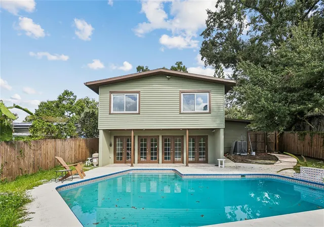 Single family home for sale at 328 Comanche, TAMPA, FL 33604 | MLS# O6453920