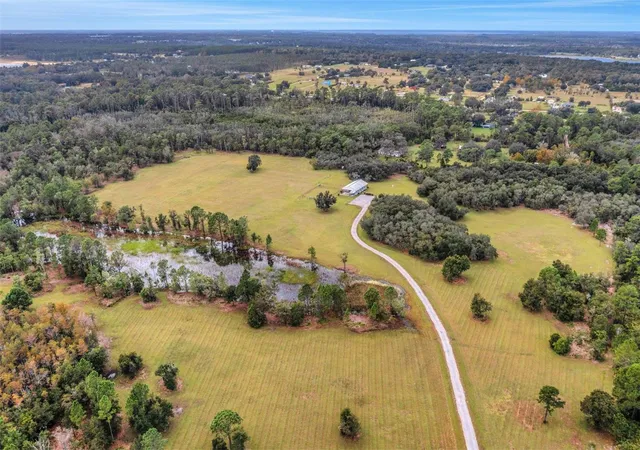 Photo 2 of Single family home for sale at 36707 County Rd 439, Eustis, FL 32736 | MLS# O6453929 | Listing updated on 2026-10-31