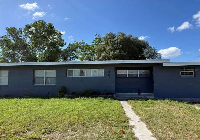 Single family home for sale at 904 Governors Ave, ORLANDO, FL 32808 | MLS# O6453964