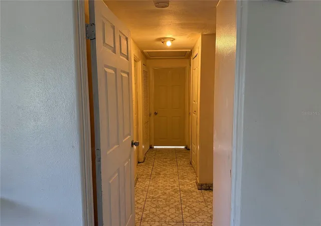 Photo 1 of Single family home for sale at 904 Governors Ave, Orlando, FL 32808 | MLS# O6453964 | Listing updated on 2026-10-30