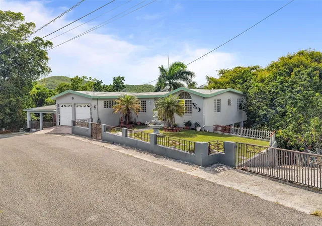 Photo 3 of House for sale at 9 Urb Villa Corsica Carr 132 Km 171, Penuelas, PR 00624 | MLS# PR9125385 | Listing updated on 2026-10-31