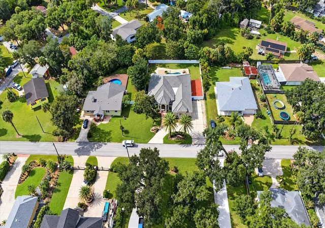 Photo 4 of Single family home for sale at 340 Coquina Ave, Ormond Beach, FL 32174 | MLS# TB8563129 | Listing updated on 2026-10-30