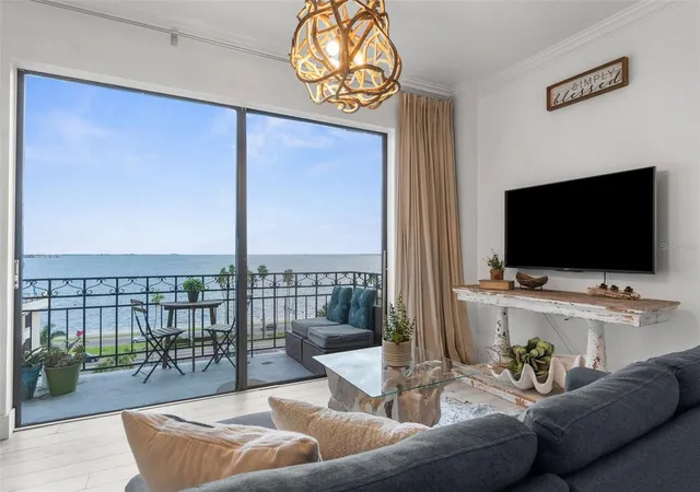Photo 1 of Condo for sale at 2109 Bayshore Blvd #603, Tampa, FL 33606 | MLS# TB8563132 | Listing updated on 2026-10-30
