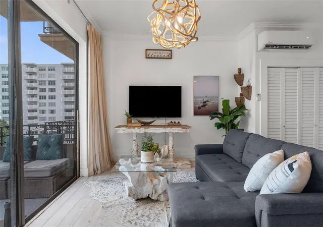 Photo 3 of Condo for sale at 2109 Bayshore Blvd #603, Tampa, FL 33606 | MLS# TB8563132 | Listing updated on 2026-10-30