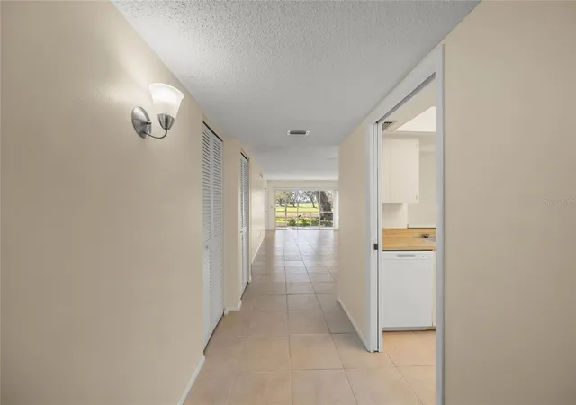 Photo 4 of Condo for sale at 7860 Palm Aire Ln #105, Sarasota, FL 34243 | MLS# A4711433 | Listing updated on 2026-10-31