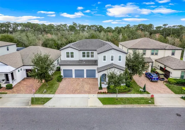 Photo 3 of Single family home for sale at 10067 Austrina Oak Loop, Winter Garden, FL 34787 | MLS# O6454006 | Listing updated on 2026-10-31