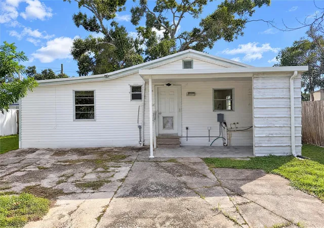 Photo 4 of Single family home for sale at 8515 Patsy St, Tampa, FL 33615 | MLS# O6454010 | Listing updated on 2026-10-30