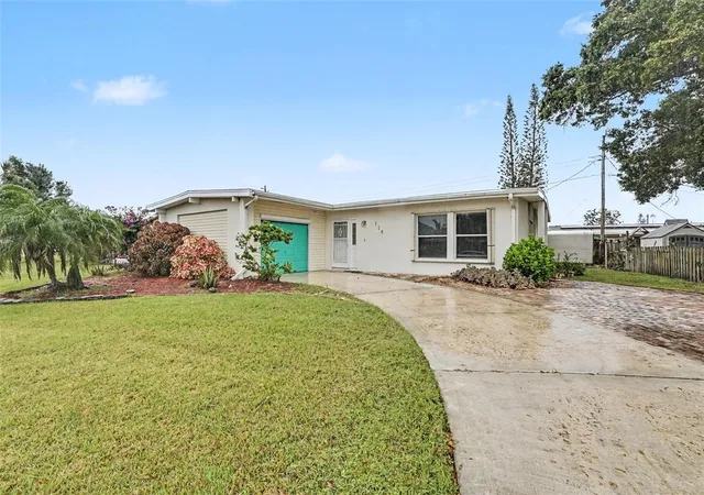 Photo 2 of Single family home for sale at 728 Bianca Dr NE, Palm Bay, FL 32905 | MLS# O6454015 | Listing updated on 2026-10-30