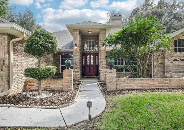 Photo 2 of Single family home for sale at 15052 Green Valley Blvd, Clermont, FL 34711 | MLS# W7890795 | Listing updated on 2026-10-30