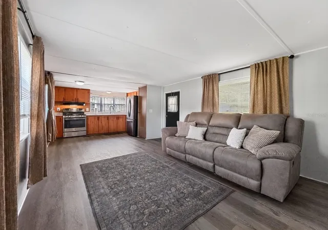 Photo 3 of Manufactured home for sale at 4891 SE 146th Place, Summerfield, FL 34491 | MLS# G5119672 | Listing updated on 2026-10-30