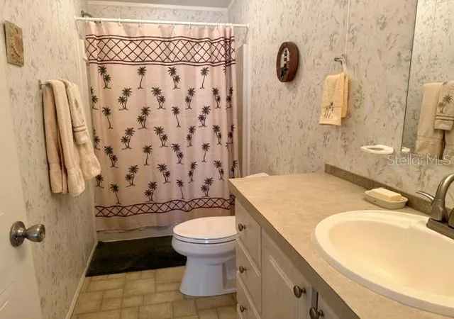 Photo 4 of Manufactured home for sale at 720 Roma Rd, Venice, FL 34285 | MLS# N6146419 | Listing updated on 2026-10-31