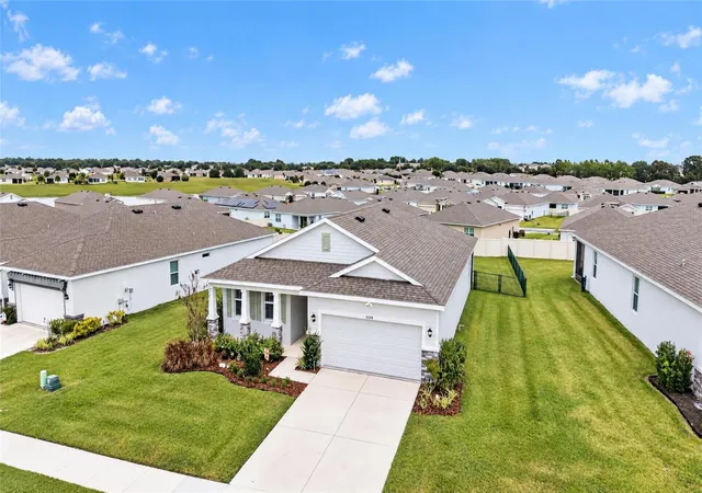 Photo 2 of Single family home for sale at 6208 SW 93rd Loop, Ocala, FL 34476 | MLS# OM734993 | Listing updated on 2026-10-30