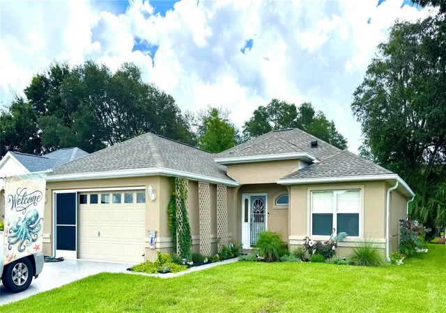 Single family home for sale at 11071 SW 73rd Court, OCALA, FL 34476 | MLS# O6454062