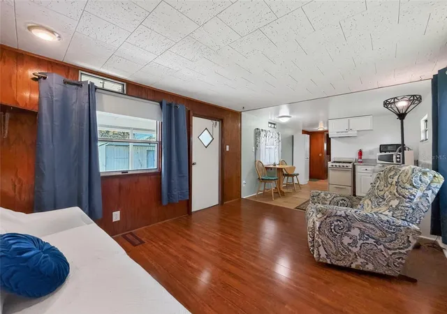 Photo 3 of Manufactured home for sale at 4981 SE 146th Place, Summerfield, FL 34491 | MLS# G5119677 | Listing updated on 2026-10-30