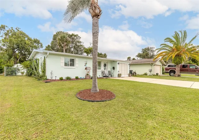 Photo 1 of Single family home for sale at 1250 Peachtree Rd, Daytona Beach, FL 32114 | MLS# V4952082 | Listing updated on 2026-10-30