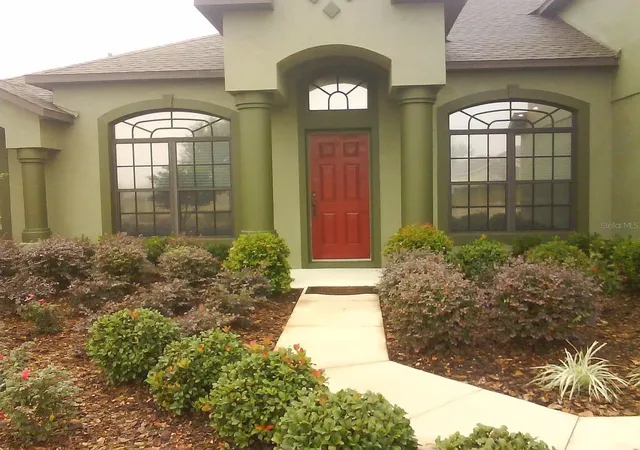 Single family home for sale at 24040 Weldon Dr, EUSTIS, FL 32736 | MLS# O6454087