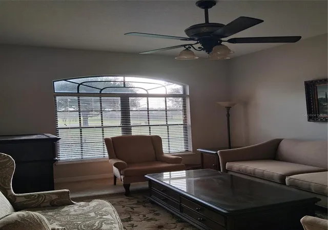 Photo 4 of Single family home for sale at 24040 Weldon Dr, Eustis, FL 32736 | MLS# O6454087 | Listing updated on 2026-10-31