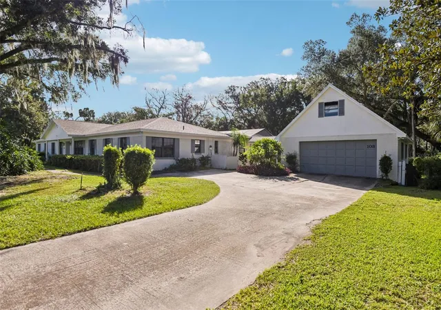 Photo 1 of Single family home for sale at 103 Ronele Dr, Brandon, FL 33511 | MLS# O6454106 | Listing updated on 2026-10-30