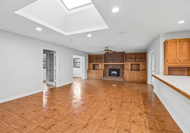 Photo 2 of Single family home for sale at 103 Ronele Dr, Brandon, FL 33511 | MLS# O6454106 | Listing updated on 2026-10-30