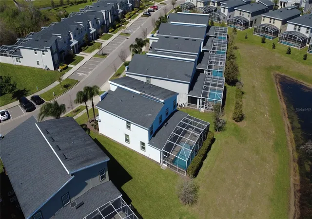Photo 2 of Single family home for sale at 345 Ocean Crse Ave, Davenport, FL 33896 | MLS# S5160532 | Listing updated on 2026-10-31