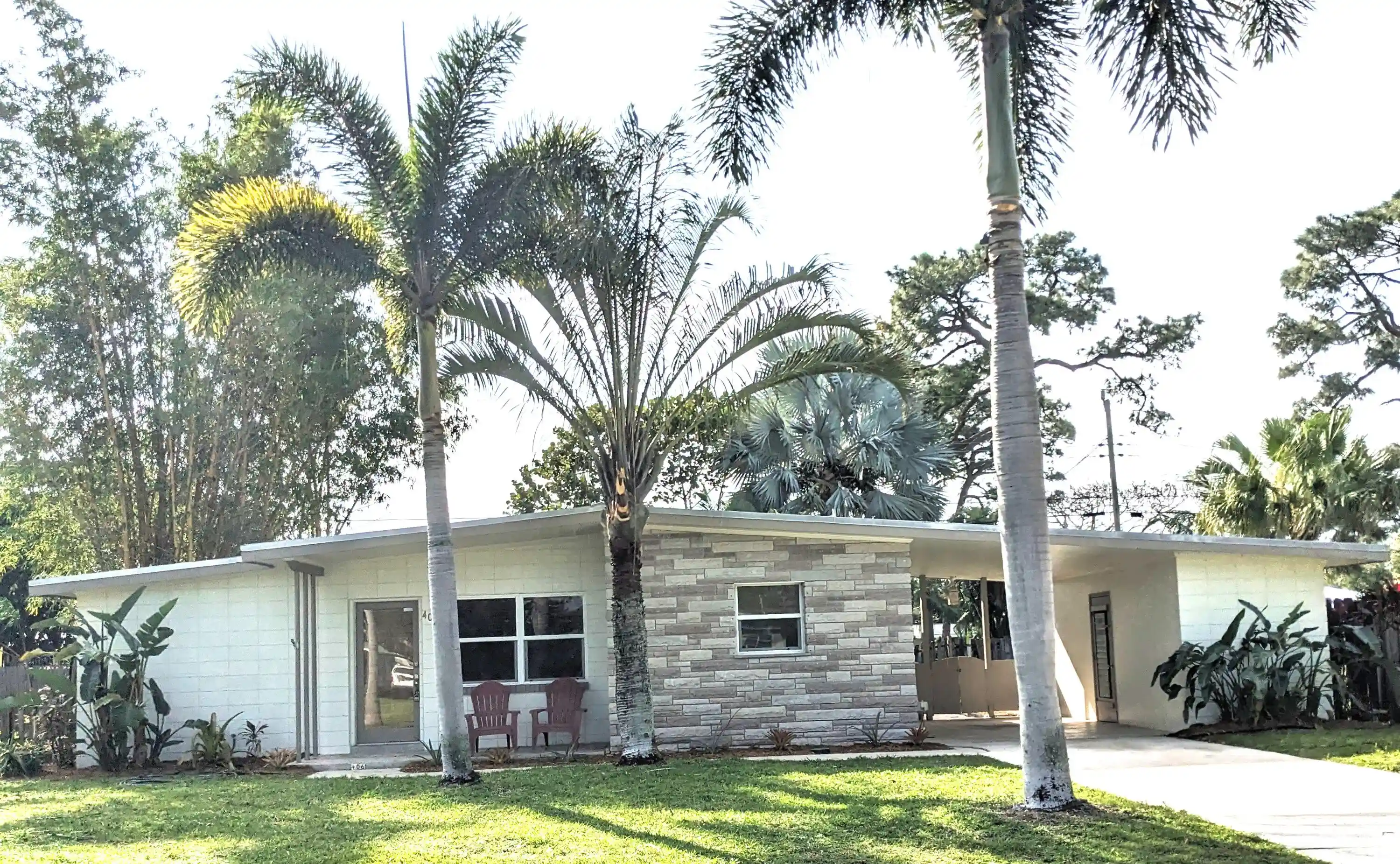 Single Family Residence at 406 Poplar Ave, Port St Lucie, FL 34952 | MLS# R10975011 | | Sold on 2024-04-30
