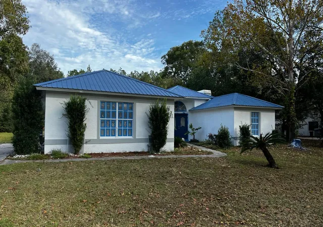 Homes for sale in Lecanto, FL | 1231 N Greentree Ter, Lecanto, FL 34461 | MLS# R10964018