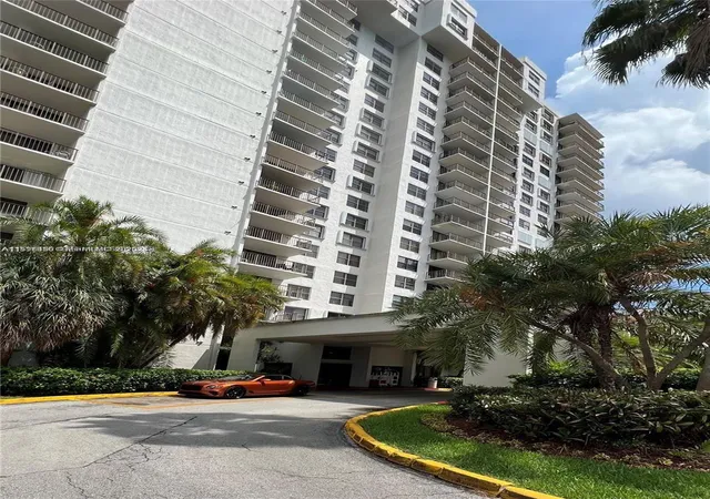 48th image of 18151 Ne 31st Ct #1404, North Miami Beach, FL 33160 | MLS# A11598480