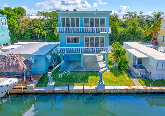 4th image of 84 Coral Wy, Key Largo, FL 33037 | MLS# A11594250
