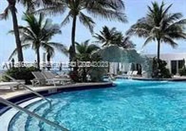 2nd image of 18001 Collins Ave #810, Sunny Isles Beach, FL 33160 | MLS# A11519793