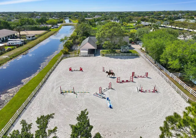 Photo 2 of Single family home for sale at 14332 Rolling Rock Pl, Wellington, FL 33414 | MLS# R10714668 | Listing updated on 2026-10-01