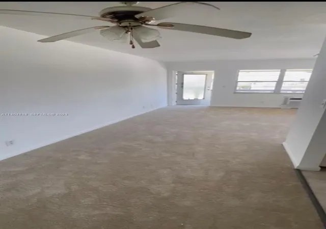 Homes for sale in West Palm Beach, FL | 78 Kingswood D, West Palm Beach, FL 33417