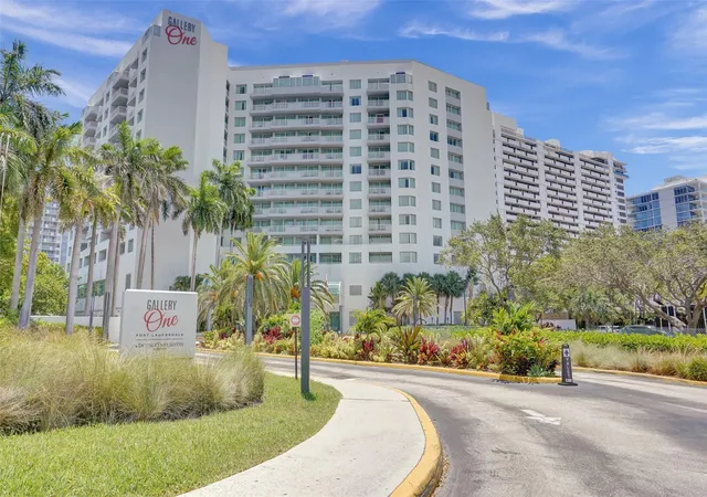 Photo 2 of Condo for sale at 2670 E Sunrise Blvd #726, Fort Lauderdale, FL 33304 | MLS# F10443313 | Listing updated on 2026-09-23