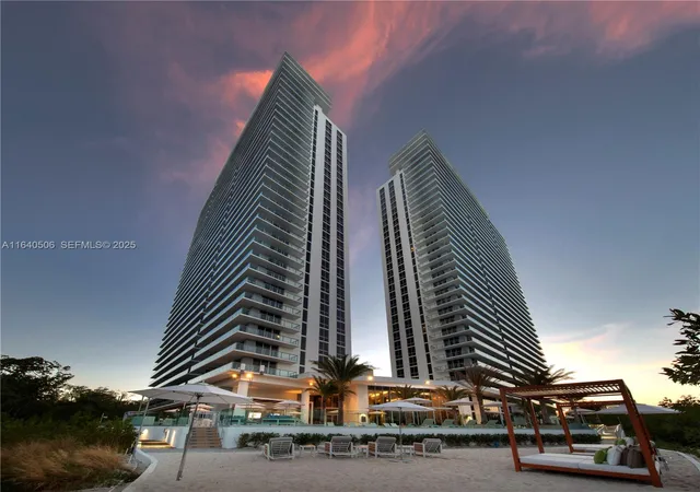 1st image of 16385 Biscayne Blvd #PH7, North Miami Beach, FL 33160 | MLS# A11640506