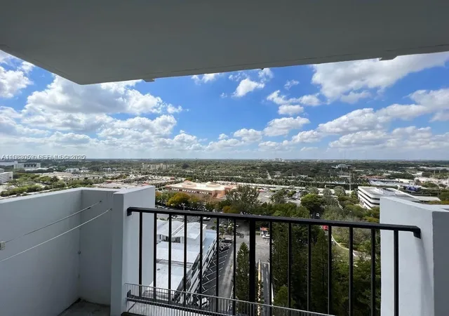 1st image of 2780 Ne 183rd St #1701, Aventura, FL 33160 | MLS# A11583059