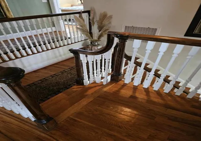 Photo 4 of Single family home for sale at 310 Woodland Dr, Jacksonville, NC 28540 | MLS# F10446713 | Listing updated on 2026-09-23