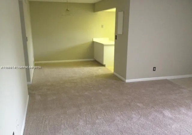 2nd image of 6900 Sw 39Th St, Davie, FL 33314