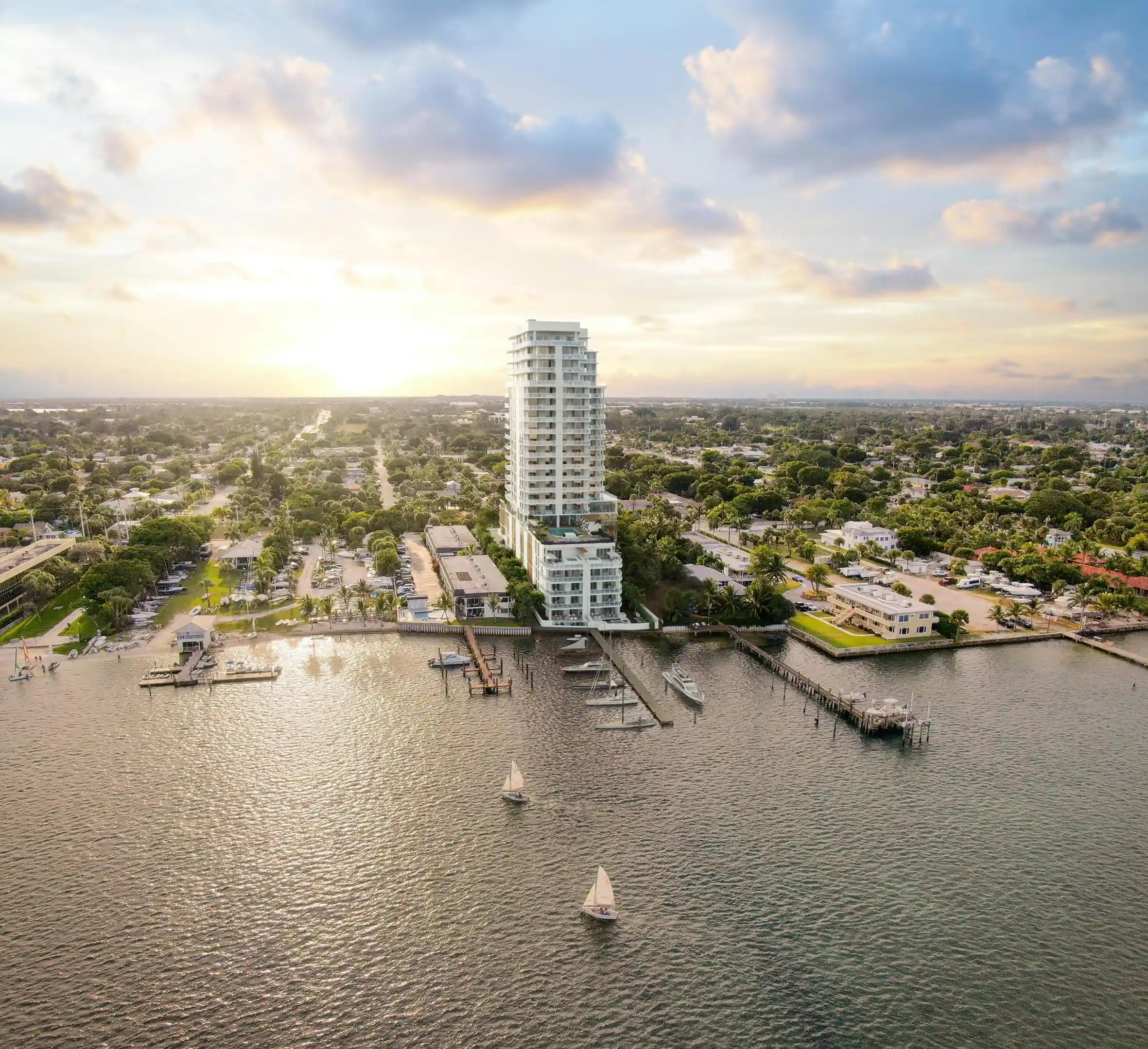 Photo 1 of Sale Pending at 4714 N Flagler Dr #2001, West Palm Beach, FL 33407 | MLS# R10845601 | Listing updated on 2026-09-18
