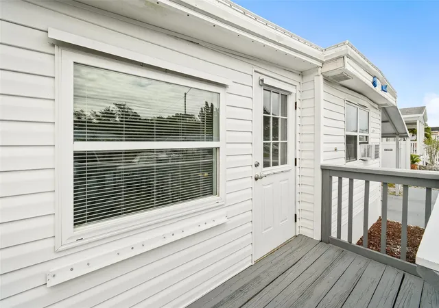 Photo 2 of Manufactured home for sale at 7897 Se Swan Ave, Hobe Sound, FL 33455 | MLS# F10501072 | Listing updated on 2026-09-23
