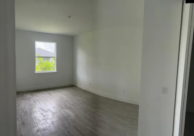 4th image of 136 Lomas Rd Rd, Rotonda West, FL 33947 | MLS# R11019278