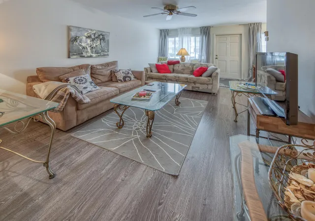5th image of 3040 Lake Osborne Dr, Lake Worth Beach, FL 33461