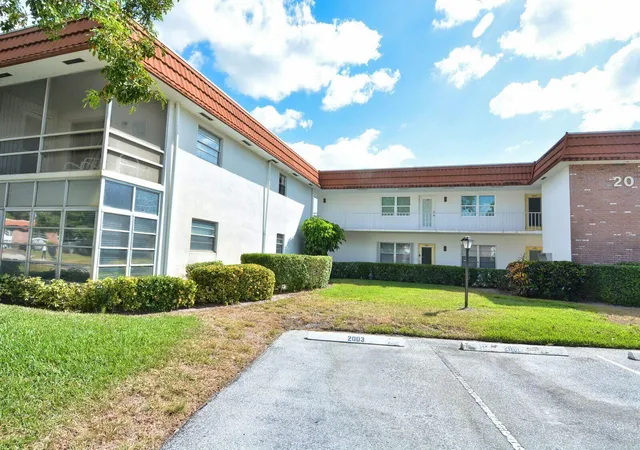 Photo 1 of Condo for sale at 1225 Nw 21st St #2010, Stuart, FL 34994 | MLS# R11087208 | Listing updated on 2026-10-08
