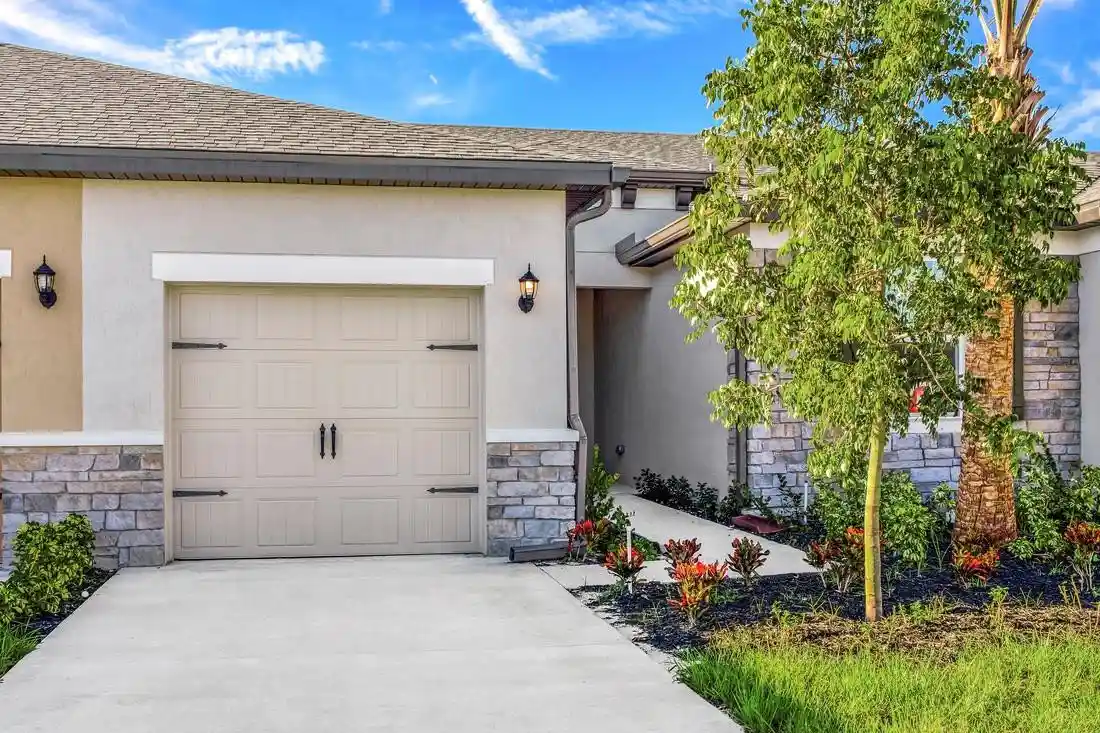 Townhouse for sale at 5410 Gladness Ct, Fort Pierce, FL 34947 | MLS# F10484324