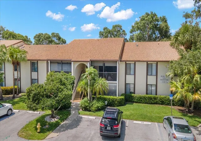 Condo for sale at 1995 SW Silver Pine Way #Bldg 119 H1, Palm City, FL 34990 | MLS# R11093335