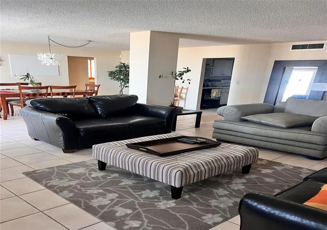 2nd image of 1410 S Ocean Dr #804, Hollywood, FL 33019 | MLS# A11714114