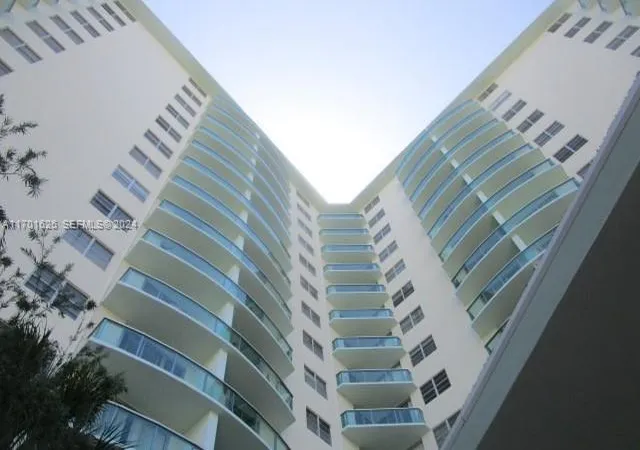 2nd image of 3801 S Ocean Dr #8U, Hollywood, FL 33019 | MLS# A11701626